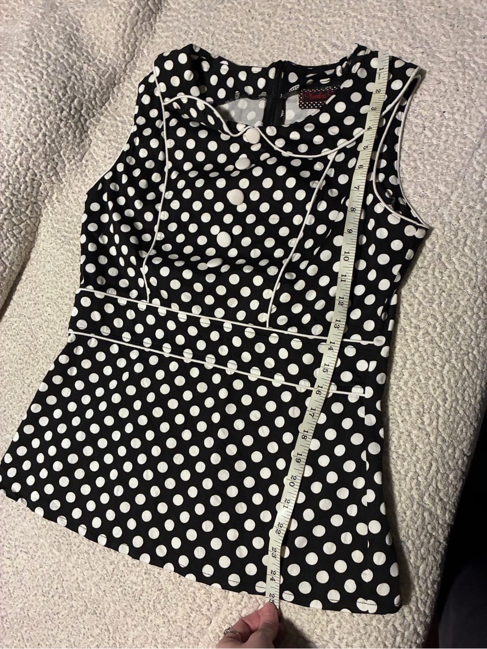 Voodoo Vixen Black and White Polka Dot Top, size XL, retro/vintage aesthetic - Picture 6 of 8